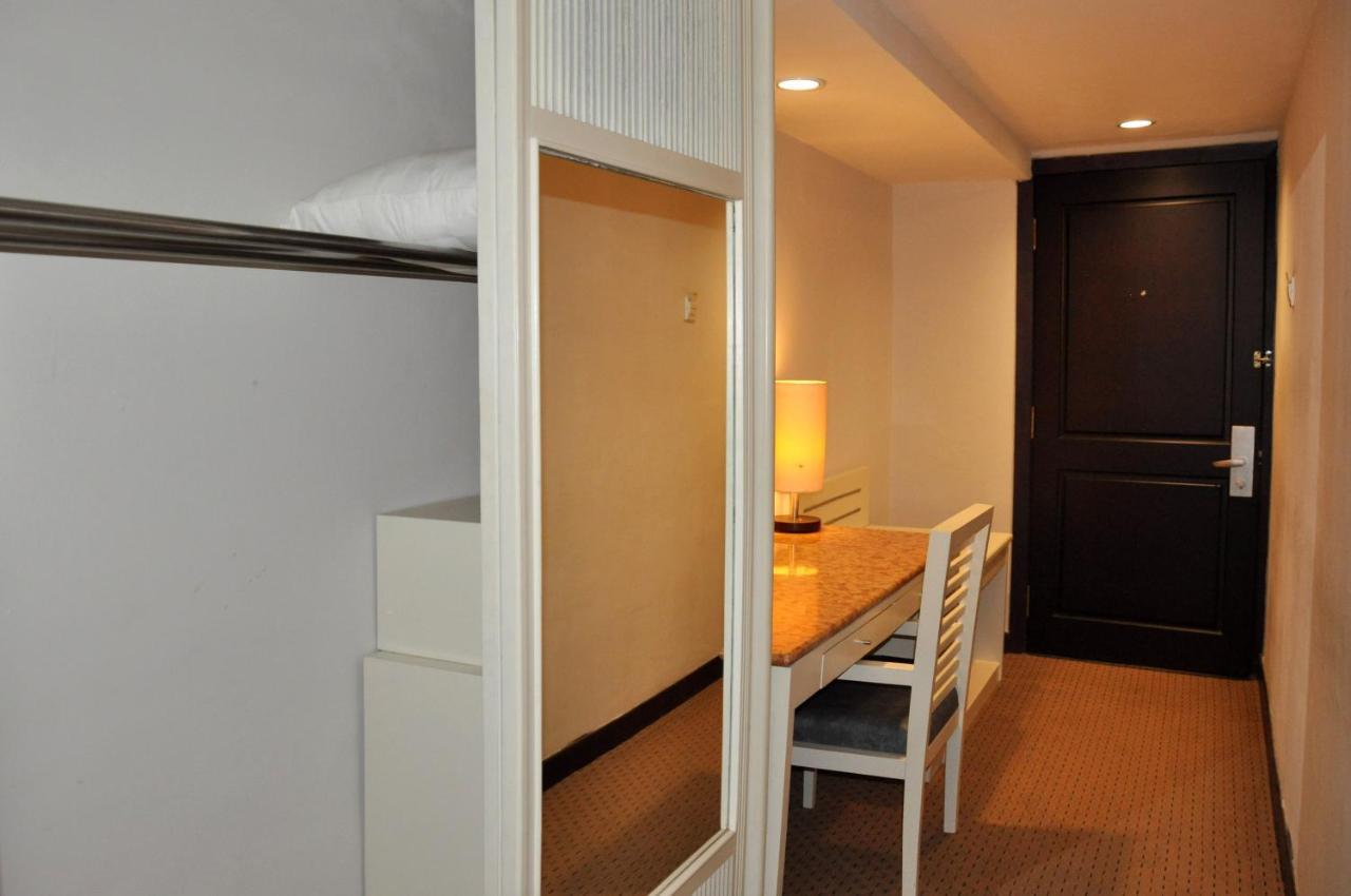 נגויה Beverly Hotel Batam מראה חיצוני תמונה